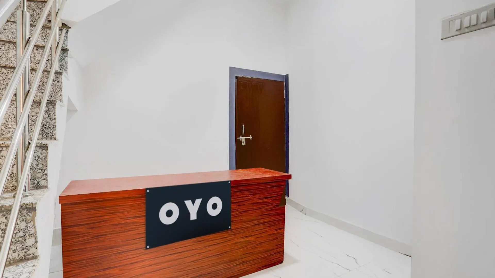 Hotel O Shiva Grand Varanasi