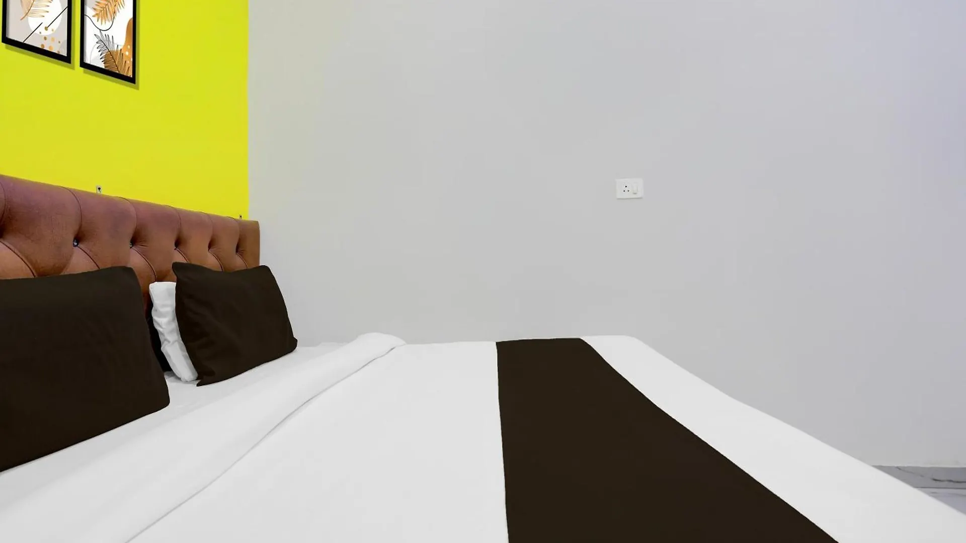 Hotel O Shiva Grand Varanasi 3*,